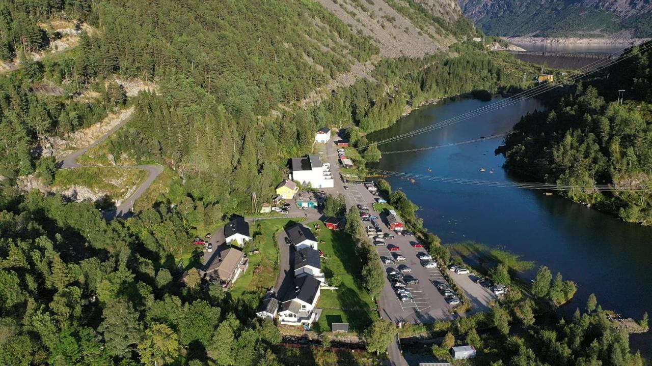 Trolltunga Lodge Odda Extérieur photo